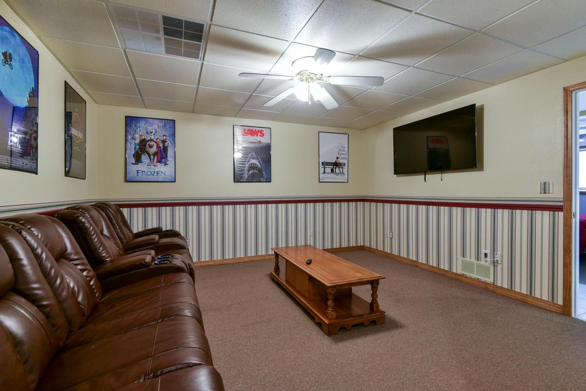 5 Bedroom Vacation Home Next To Silver Dollar City Branson Exteriör bild